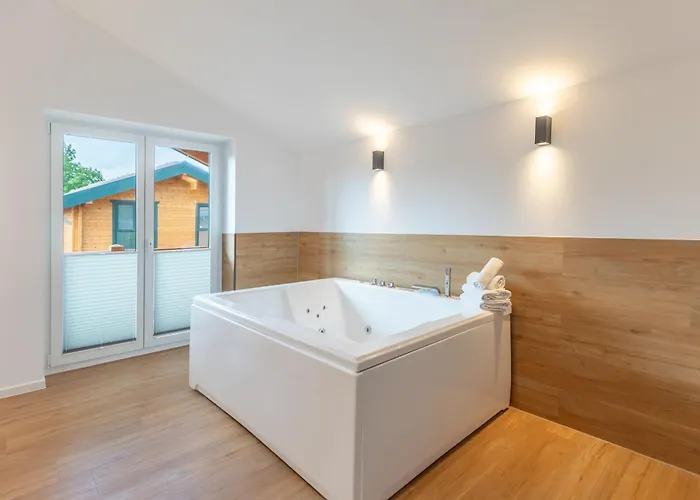 Huus Appelboom * Kating